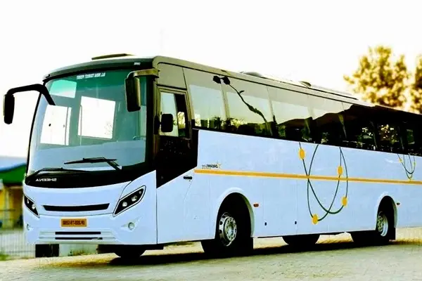 18-Seater Bus 21-23-27-35-41-Seater Bus Rental in Jaipur