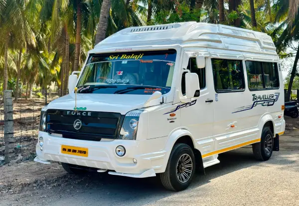 21 Seater Tempo Traveller In Jaipur